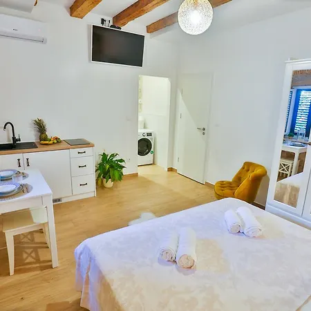 Mana Centre Apartman Split