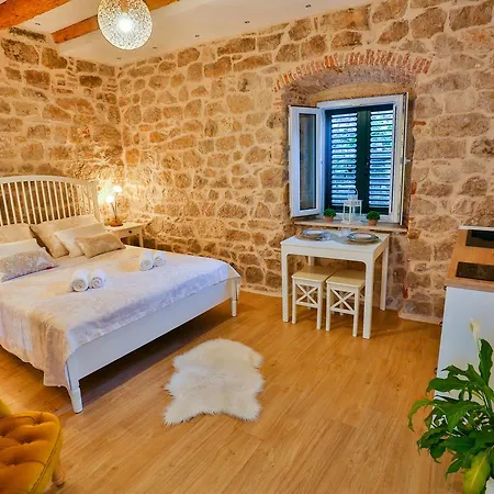 Mana Centre Apartment *